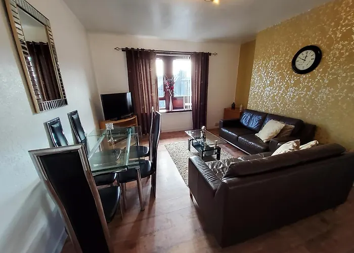 4 Bedroom Apartment By Sensational Stay Short Lets & Serviced Accommodation, Aberdeen , Roslin Street With Free Wi-Fi & Netflix