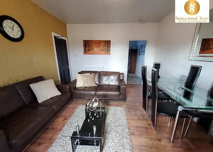 4 Bedroom Apartment By Sensational Stay Short Lets & Serviced Accommodation, Aberdeen , Roslin Street With Free Wi-Fi & Netflix